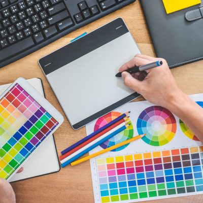 RGBとCMYKとの違いとは？それぞれの特徴や向いているモノや変換方法も解説！